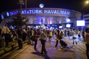 People leave the Istanbul airport after attacks People leave the Istanbul airport after attacks