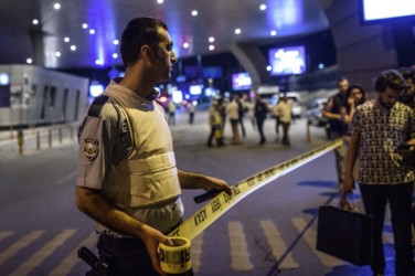 Police block off Istanbul airport after bombings and gunfire Police block off Istanbul airport after bombings and gunfire