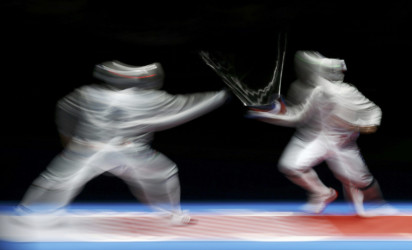 Olympians in motion: Fencing