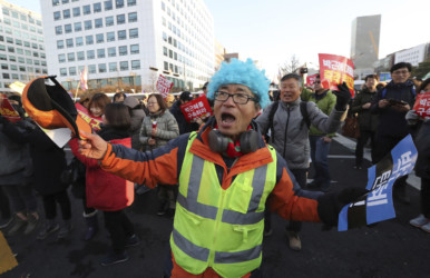 South Koreans react to President Park's impeachment South Koreans react to President Park's impeachment
