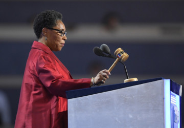 Rep. Marcia Fudge starts it up Rep. Marcia Fudge