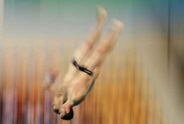 Olympians in motion: Diving