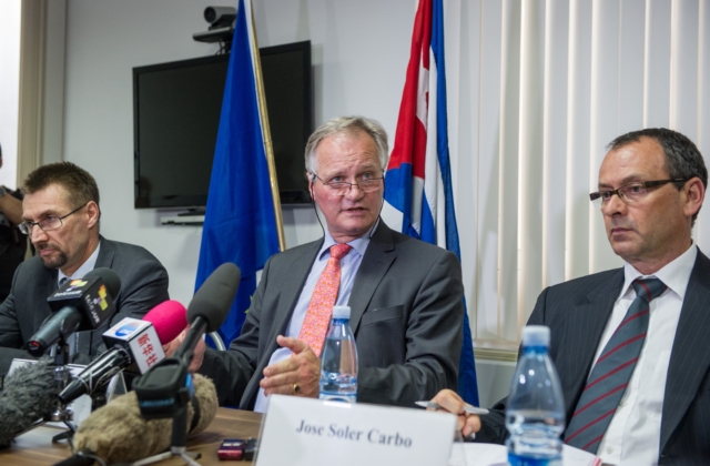 Managing Director for the Americas Christian Leffler (C) speaks during a press conference in Havana