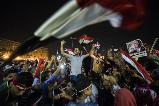 Egyptians celebrate in Cairo's landmark of Tahrir Square