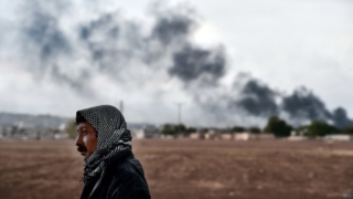 Kurdish man at Turkey-Syria Border