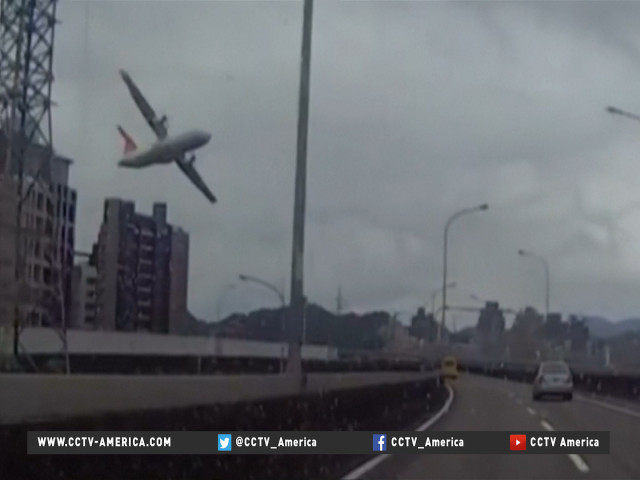 Video shows crash of TransAsia plane in Taiwan