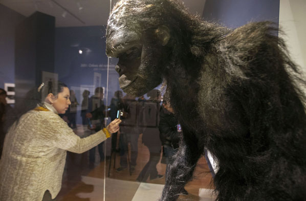Public visit  the exhibition of more than a thousand pieces of  films, photographs, documents, booklets and posters from the movies of filmmaker Stanley Kubrick held at the Museum of Contemporary Art in Monterrey, Nuevo Leon State, Mexico, on March 5, 2015.  AFP /Julio Cesar Aguilar