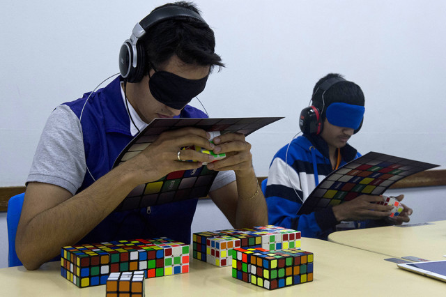 What Rubik's Cube Is Used in Competition - Joj cuber