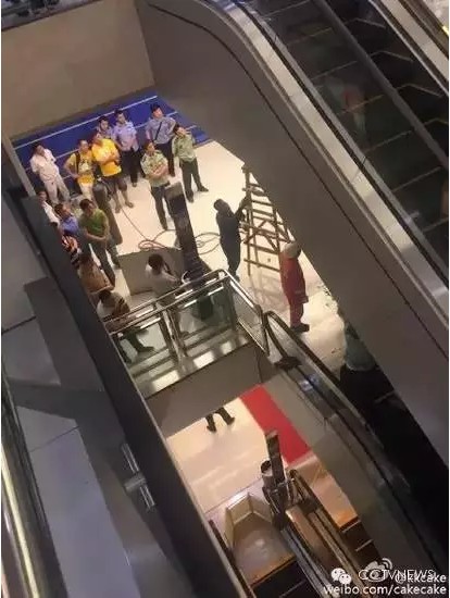 Woman dies in escalator accident inside mall in China
