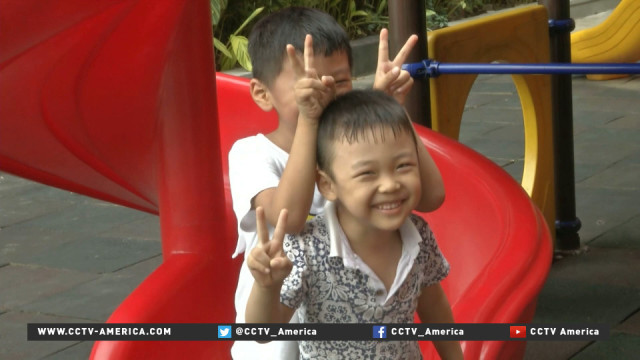 China considers loosening one child policy nationwide