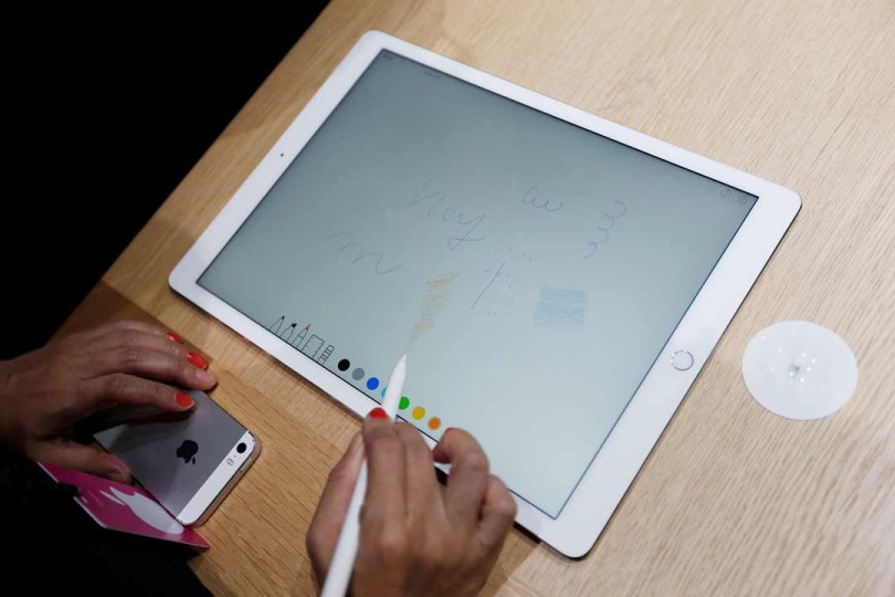 Key Chinese supplier of Apple shuts down as iPad sales drop.
