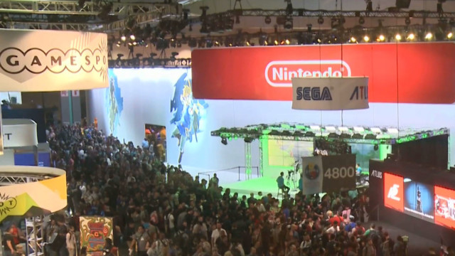 E3 brings video games, gadgets and fans to Los Angeles