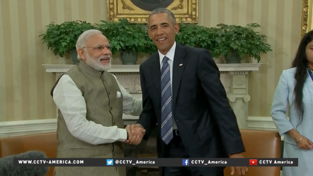 Indian PM meets with Obama to discuss nuclear power, energy policy
