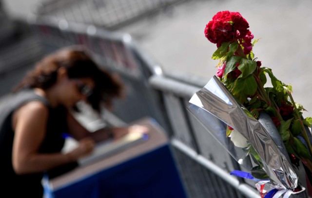 Mourning the victims in Nice truck attack
