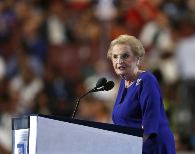 Madeleine Albright speaks to DNC