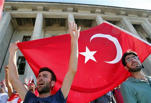 Turkish PM Yildirim: those behind coup attempt “terrorists”