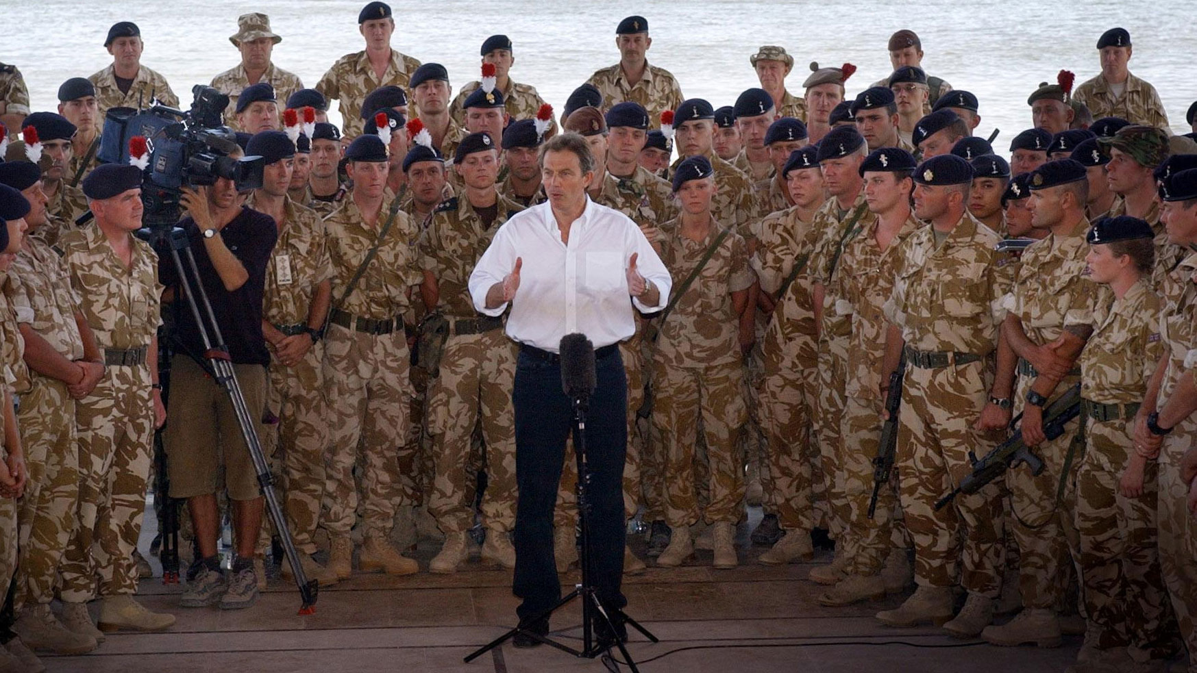 Scathing report slams Blair over botched Iraq war