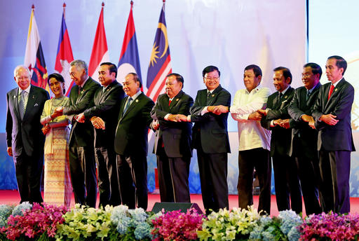 Najib Razak, Aung San Suu Kyi, Lee Hsien Loong, Prayuth Chan-ocha, Tran Dai Quang, Bounnhang Vorachith, Thongloun Sisoulith, Rodrigo Duterte, Hassanal Bolkiah, Hun Sen, Joko Widodo