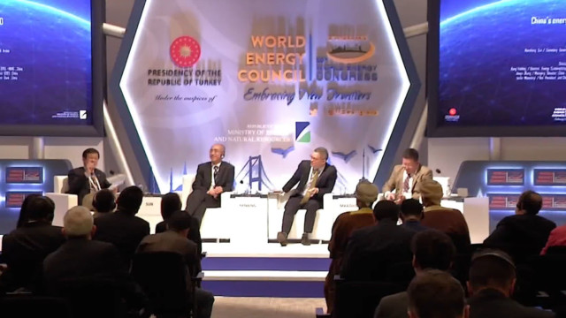 Leading CEOs, leaders search for solutions during World Energy Congress
