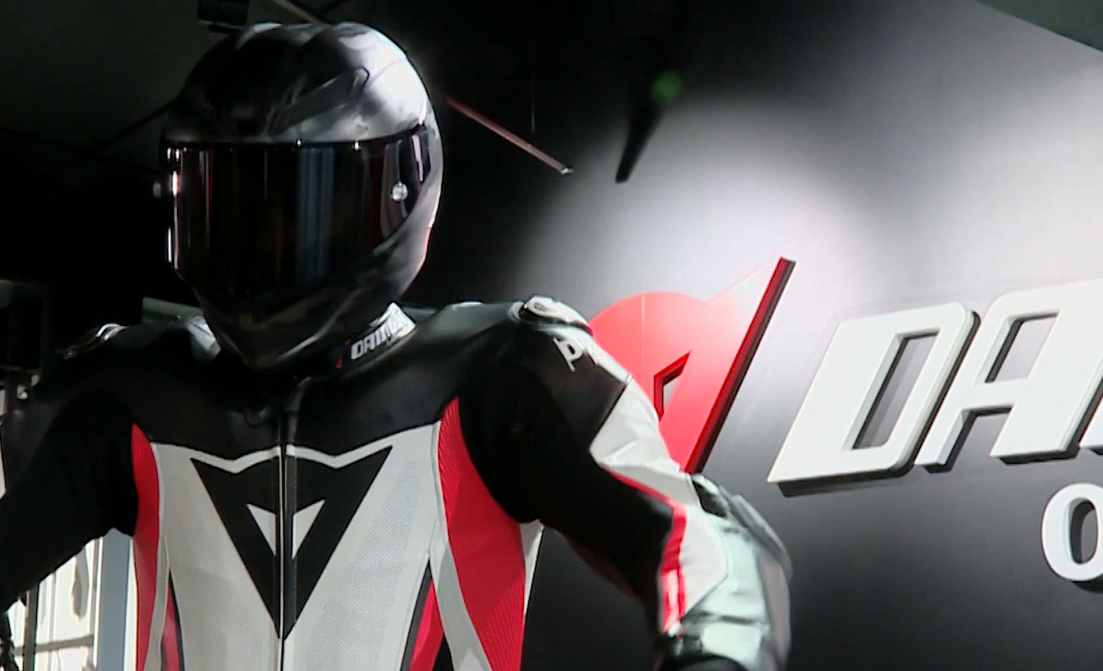 Dainese shows off new bike, technology at CES