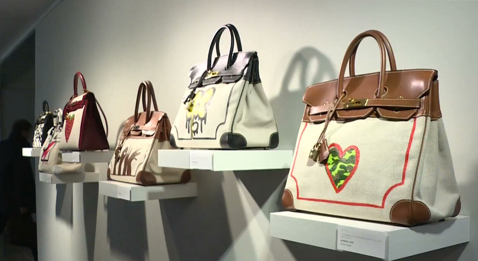 To It or Not To It: Investing in a Fancy Handbag