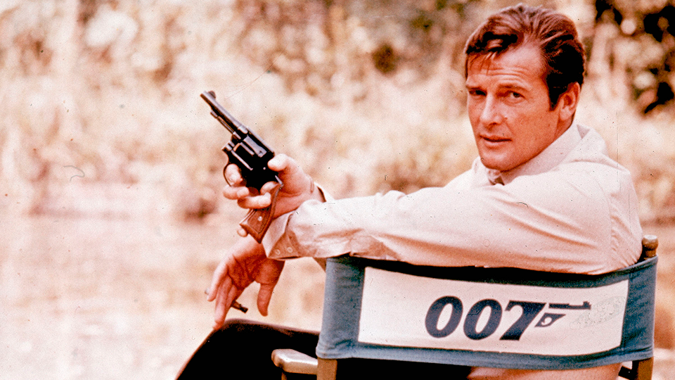 Roger Moore, star of 7 James Bond films, dies at 89