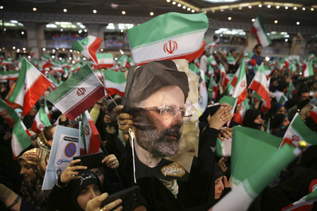 Tight race in Iran's presidential election