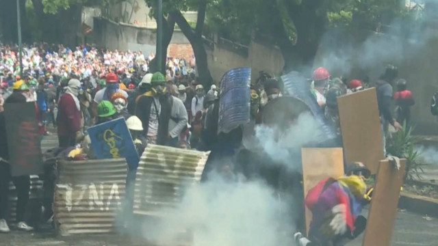 Violent demonstrations prove costly for Venezuela's economy