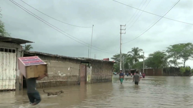 Peru's economy battered by floods, Brazil's 'Car Wash' scandal
