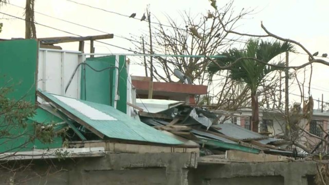 Canóvanas, Puerto Rico without aid a week after Hurricane Maria