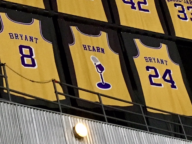 lakers retired numbers banner