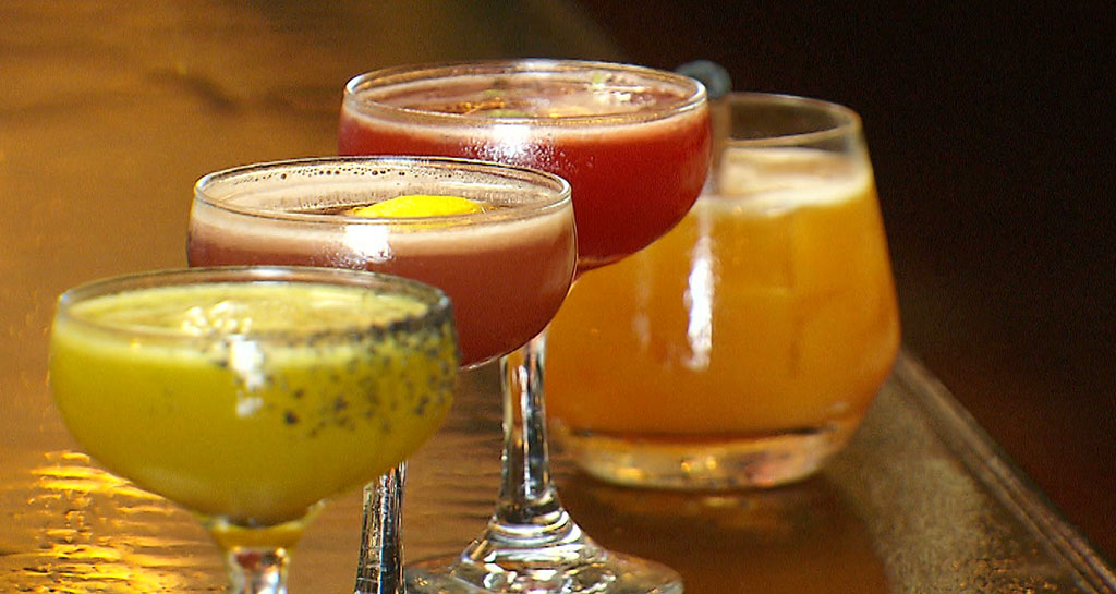 Restaurant innovates cocktails, mixing in traditional Chinese medicine