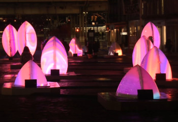 'Sea of Light' illuminates Seaport District in New York City