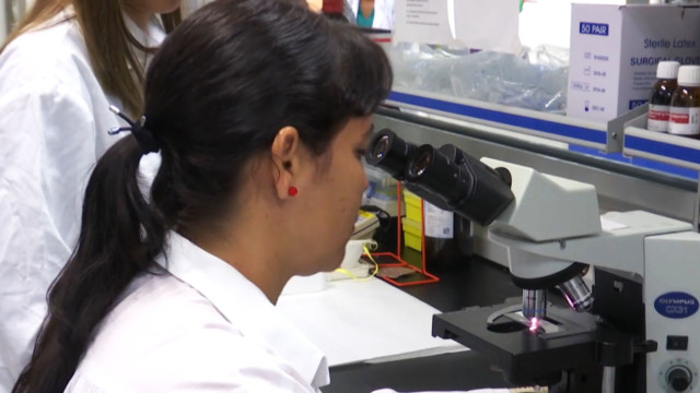Cuba develops world's first lung cancer vaccine