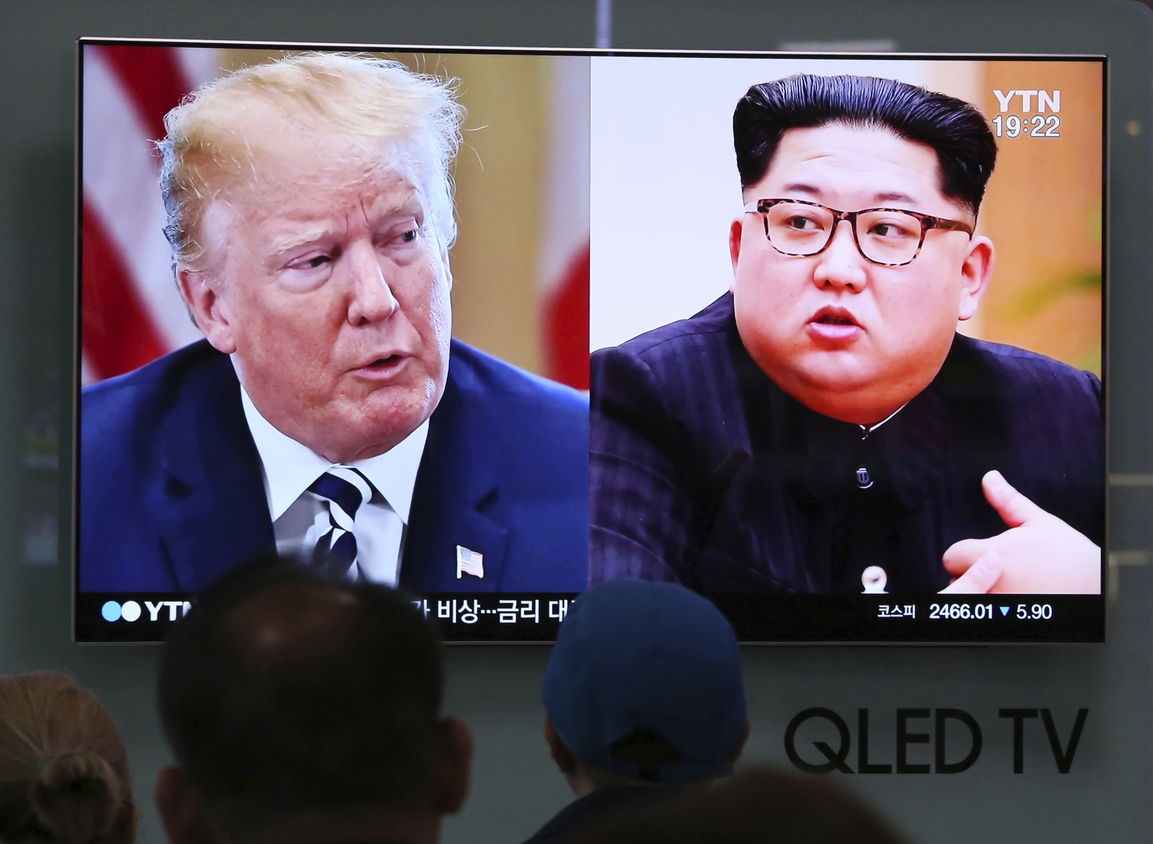 Trump plays down chances of quick breakthrough, DPRK official brings letter