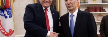 TRUMP LIU HE WHITE HOUSE OVAL OFFICE MEETING