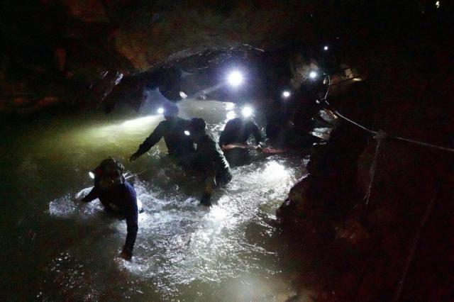 Forecast of heavy rain could complicate Thai cave rescue