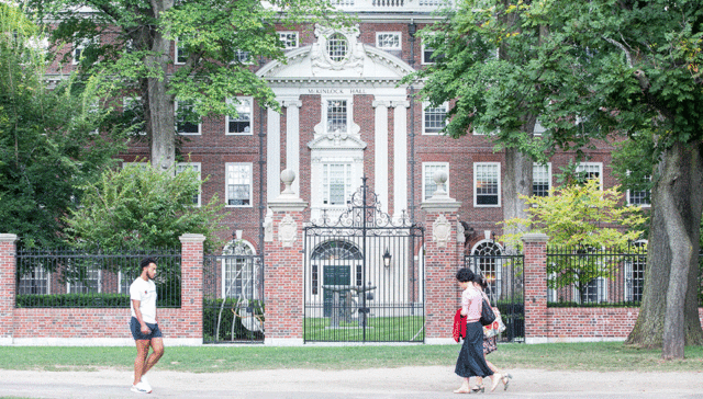 US Justice Dept sides with Asian-Americans against Harvard University