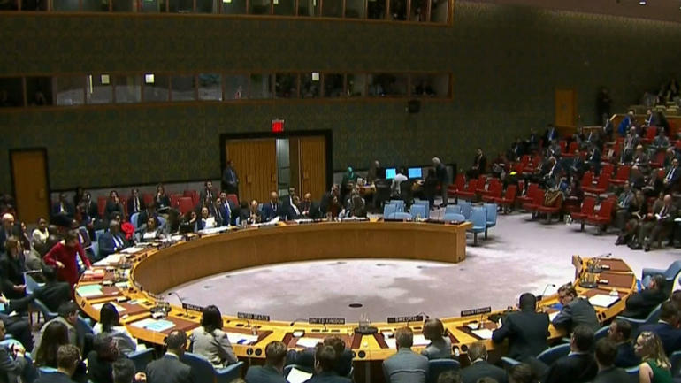 US, Russia trade accusations as UN Security Council debates Ukraine crisis