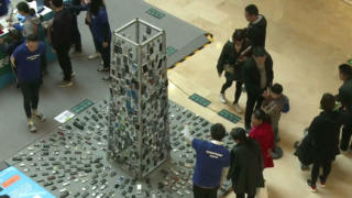 Chinese artist sheds light on electronic waste