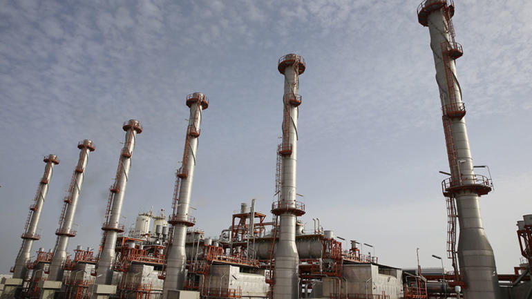 US sanctions waiver ends for importers of Iranian oil
