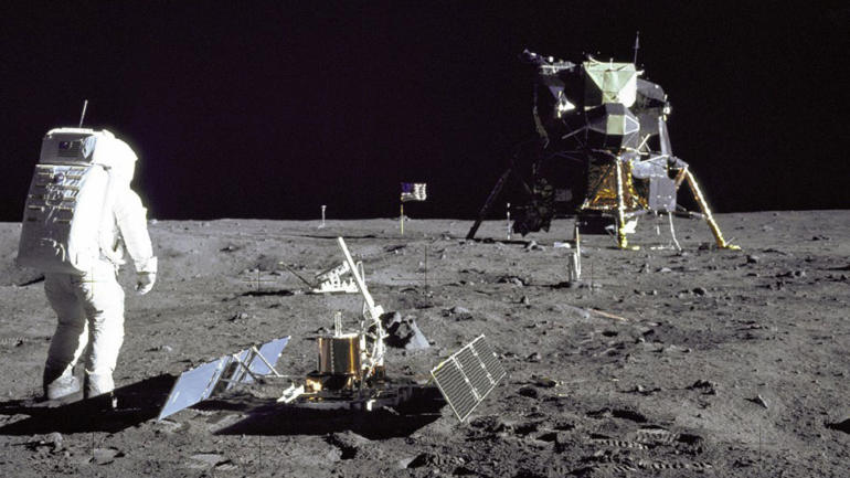 'One giant leap': US marks Apollo mission 50 years on