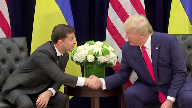 US envoy to Ukraine resigns amid impeachment probe