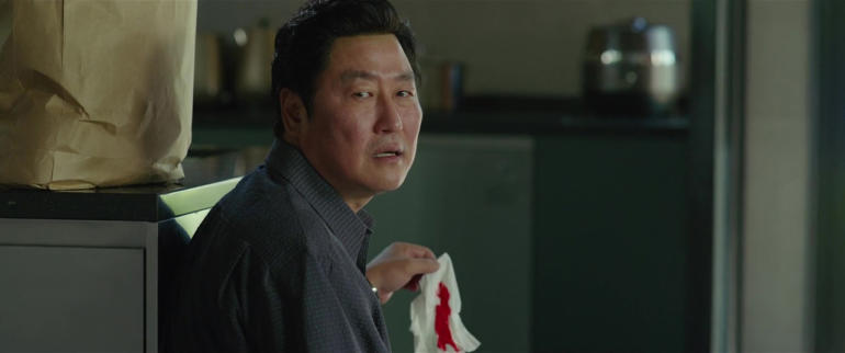 Film review: &#39;Parasite&#39; holds a mirror to us all | CGTN America