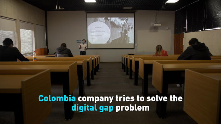 Colombian company tries to solve the digital gap problem