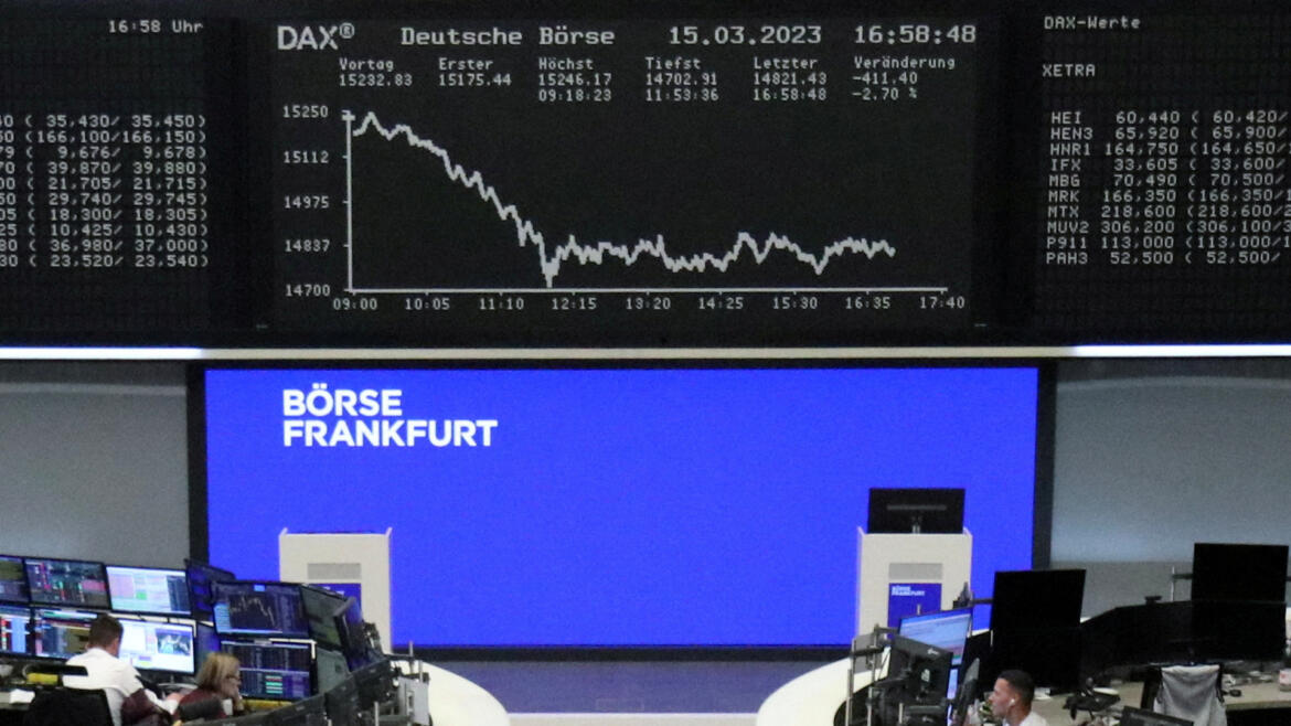 Are Banking Fears Spreading To Europe Cgtn America Are Banking Fears Spreading To Europe Cgtn America
