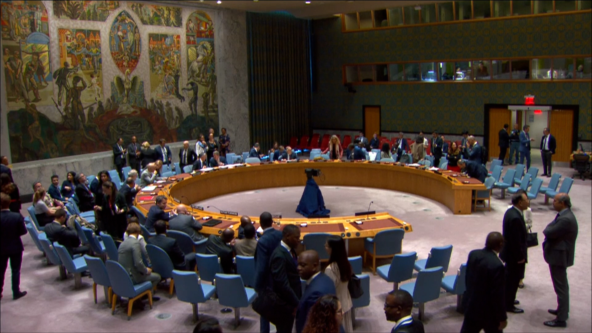 UN Security Council approves sending a multinational force to Haiti