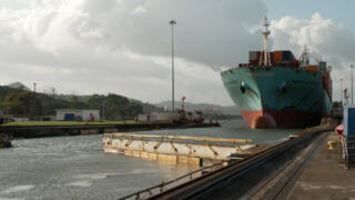 U.S. and Panama discuss strategic Canal port deal