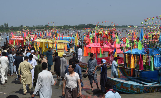 Eid al-Fitr festival in Pakistan