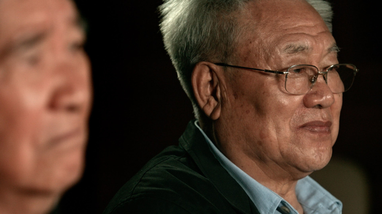 Sun Long, of the Central Security Bureau of China, and Zhang Baozhong, Deng Xioping’s Body Guard, recall the visit’s security challenges, which include a foiled attempt of an attack on his life.